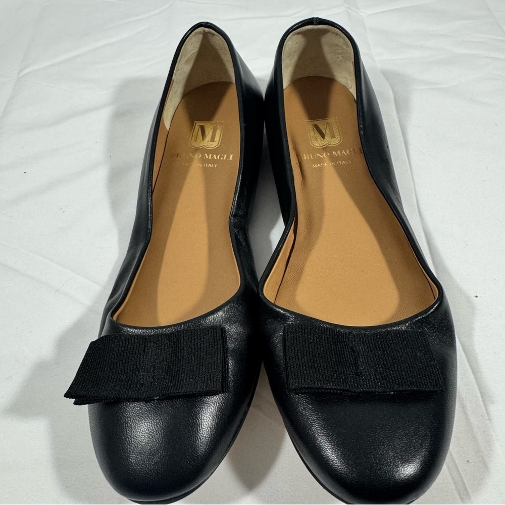 Bruno Magli Italian Leather Ballerina Flats with Bow | Euro size 38 US 7.5